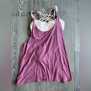 Lululemon Tied in Energy 2-in-1 Tank in Plumful / Pink Bliss Size 6